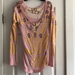 Unique Free People Long Sleeved Shirt